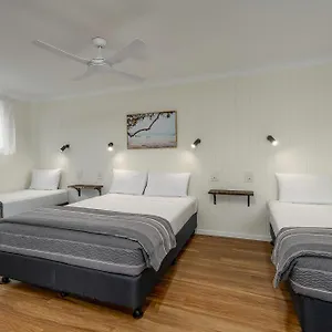 coast-inn-motel.hotelsbyronbayaustralia.com/